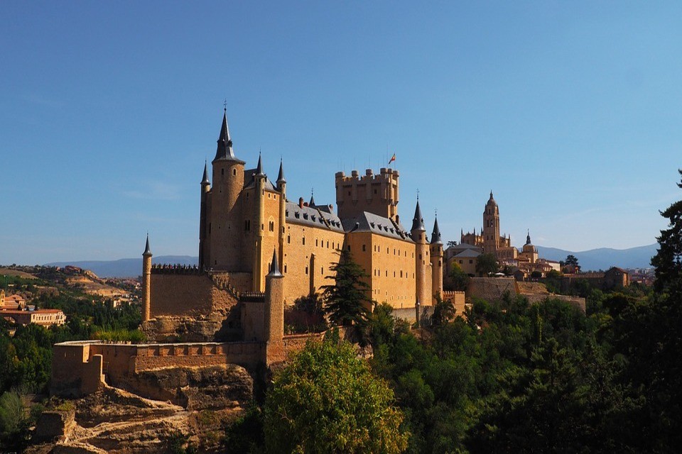 espana segovia catedral alcazar castillo